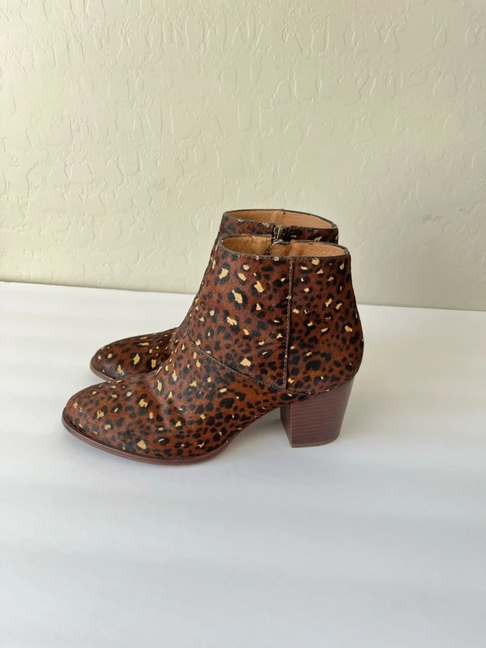 Madewell Rosie Animal Leopard Print Calf Hair Block Heel Booties Size 9 Brown